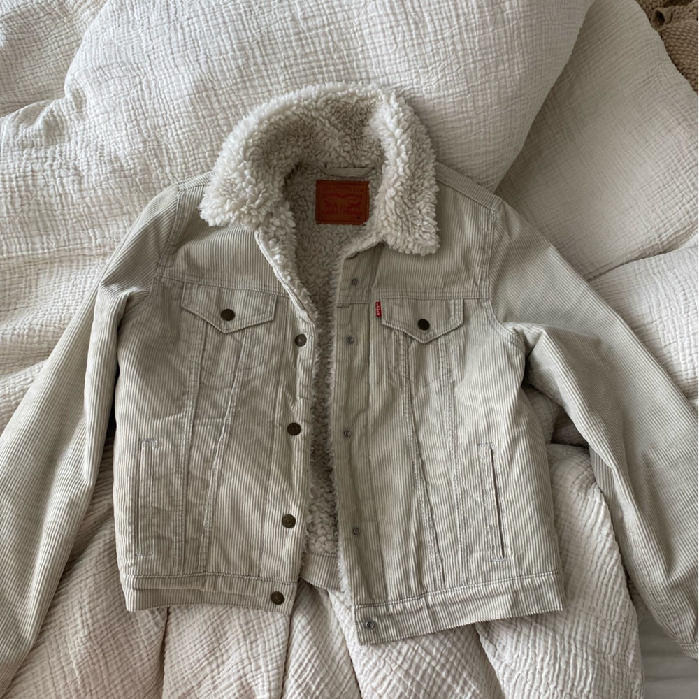 Levi’s corduroy Sherpa jacket
